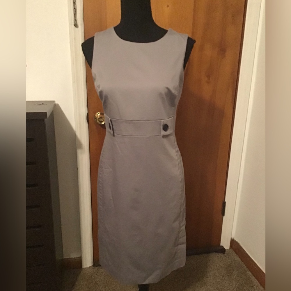 Classic sheath gray dress